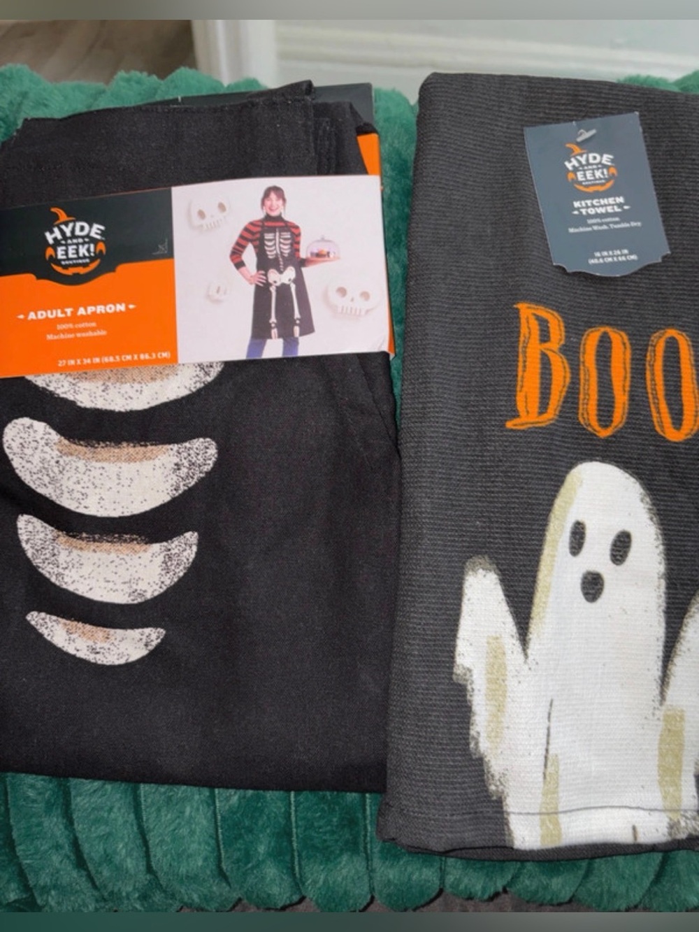 Hyde & Eek! Black Halloween Apron and Kitchen Towel Bundle